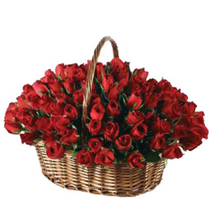 Valentine's Day Flowers to Hyderabad